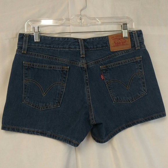 Levi's Junior Blue Dark Wash Four Pocket Mid Rise Zipper Fly Denim Jean Short - Picture 5 of 8